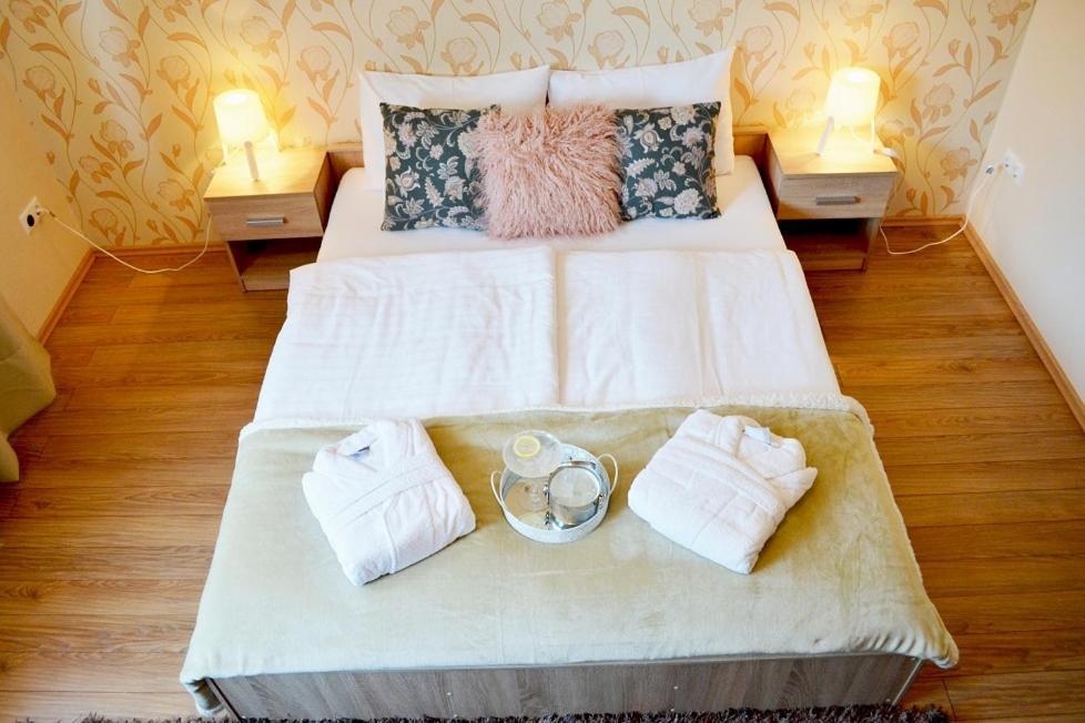 Bed and Breakfast Gyula Wellness Panzió Exterior foto